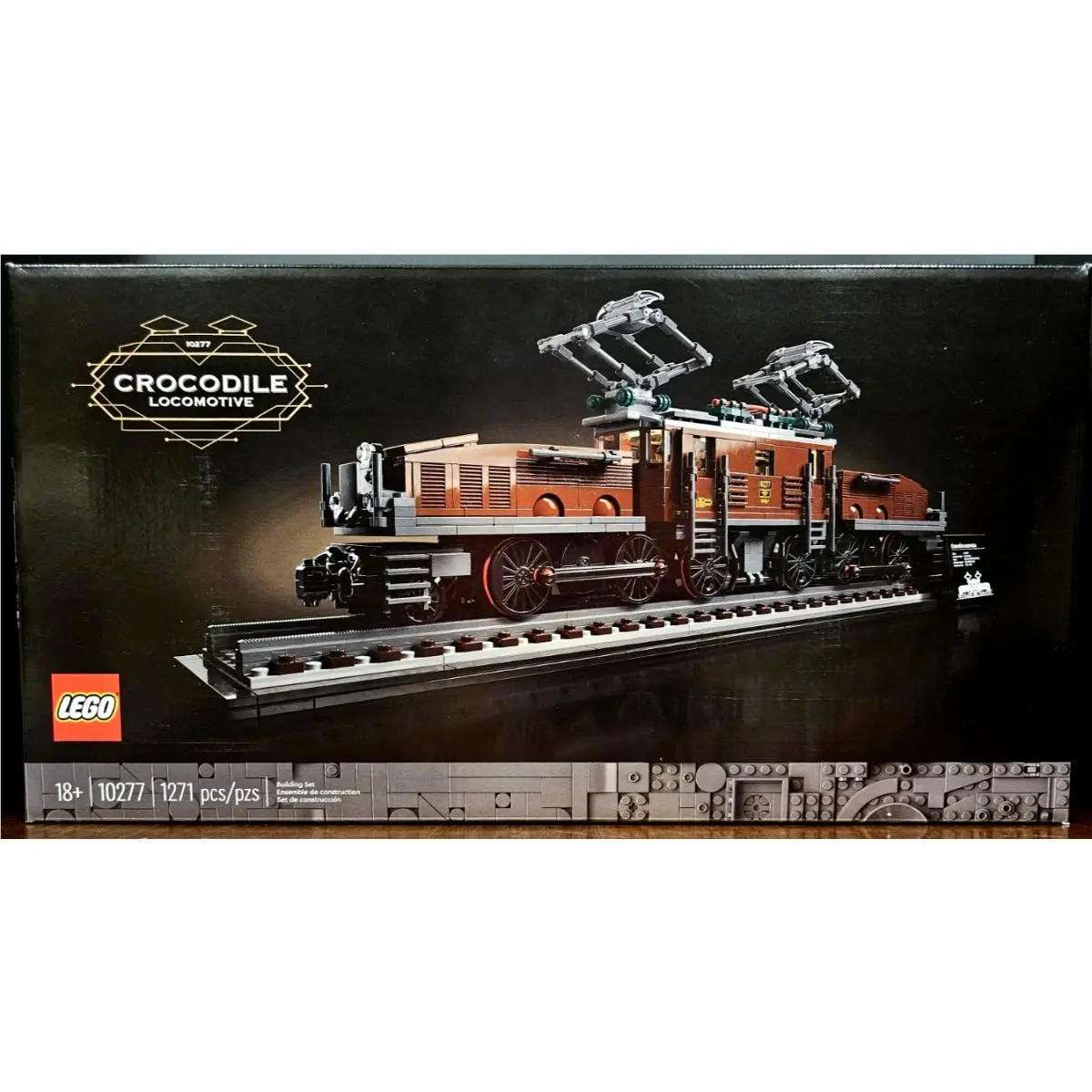 Lego Icons Crocodile Locomotive 10277
