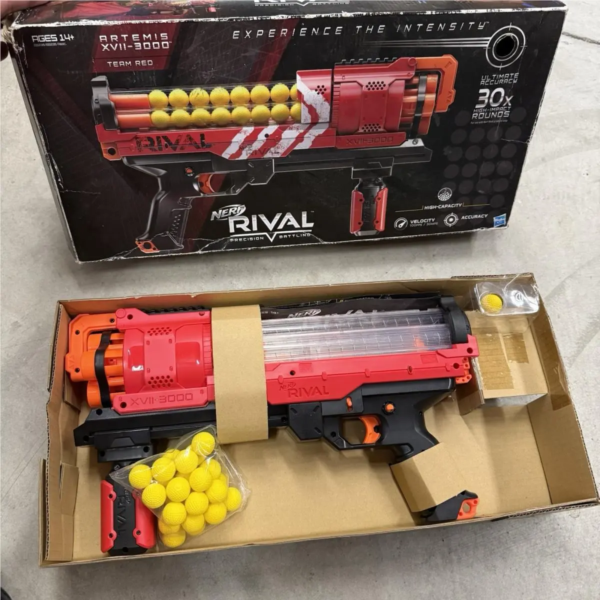 Nerf Rival Artemis XVII-3000 Red Blaster - Nos 30 X Additional Rounds