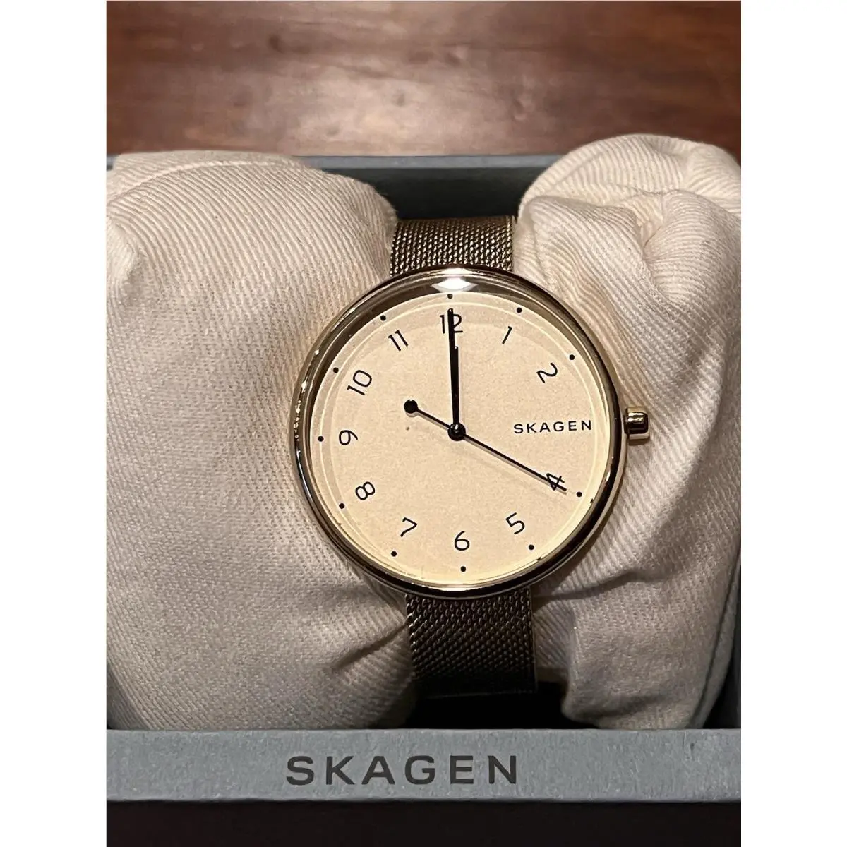 Skagen SKW2625 Signatur Gold Tone Women`s Adjustable Stainless Steel Wrist Watch