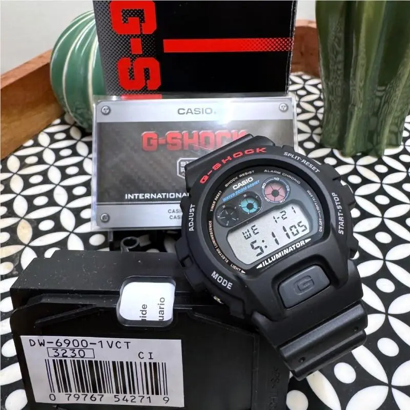 Casio DW6900-1V G-shock Chronograph Durable Multifunctional Watch Black