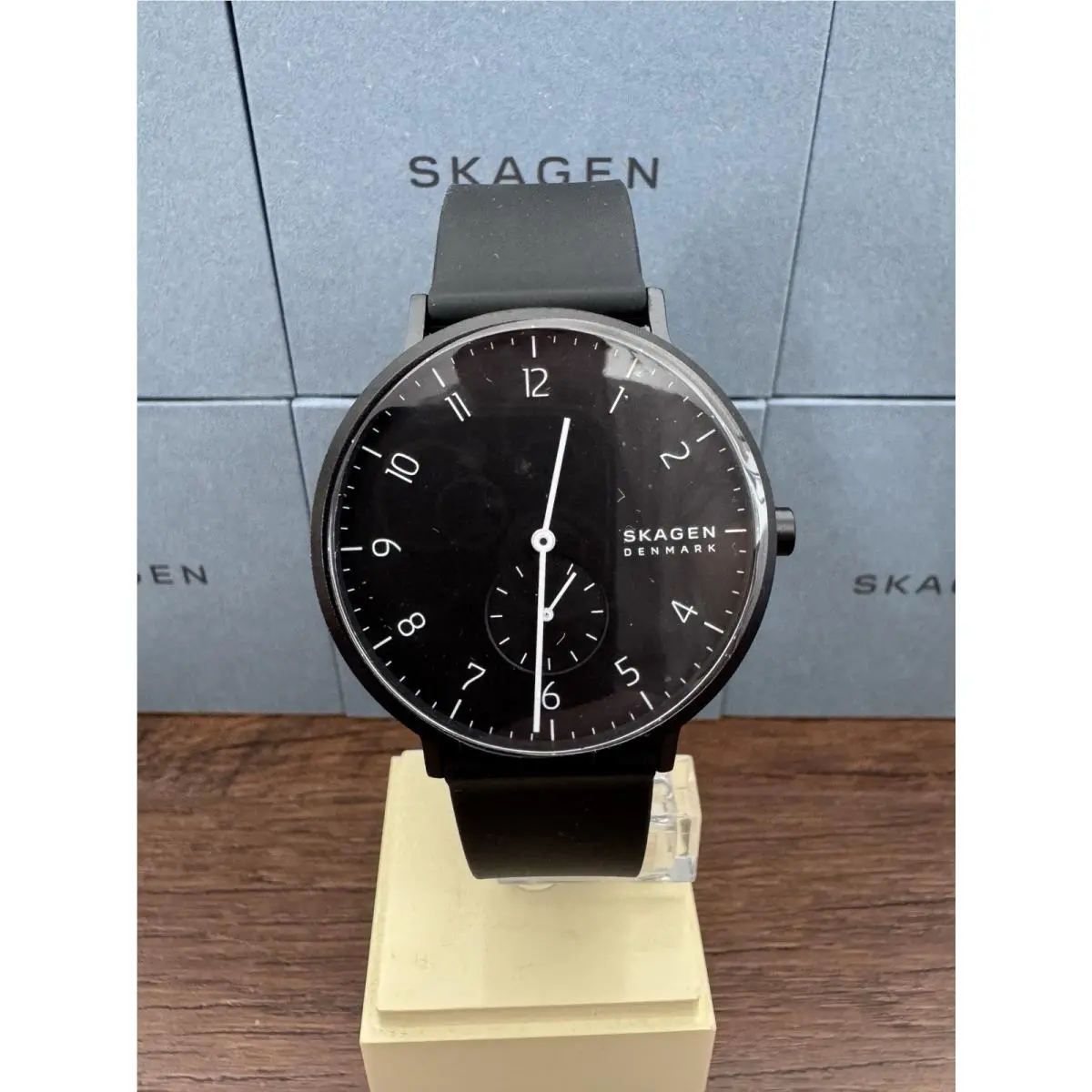 Aaren Kulor Aluminum Silicone Strap Watch 41mm Black by Skagen