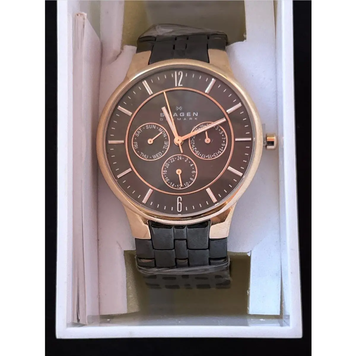 New-skagen Denmark Gunmetal Tone Band+rose Gold Dial+chrono Watch 331XLRXM - Band: Gold