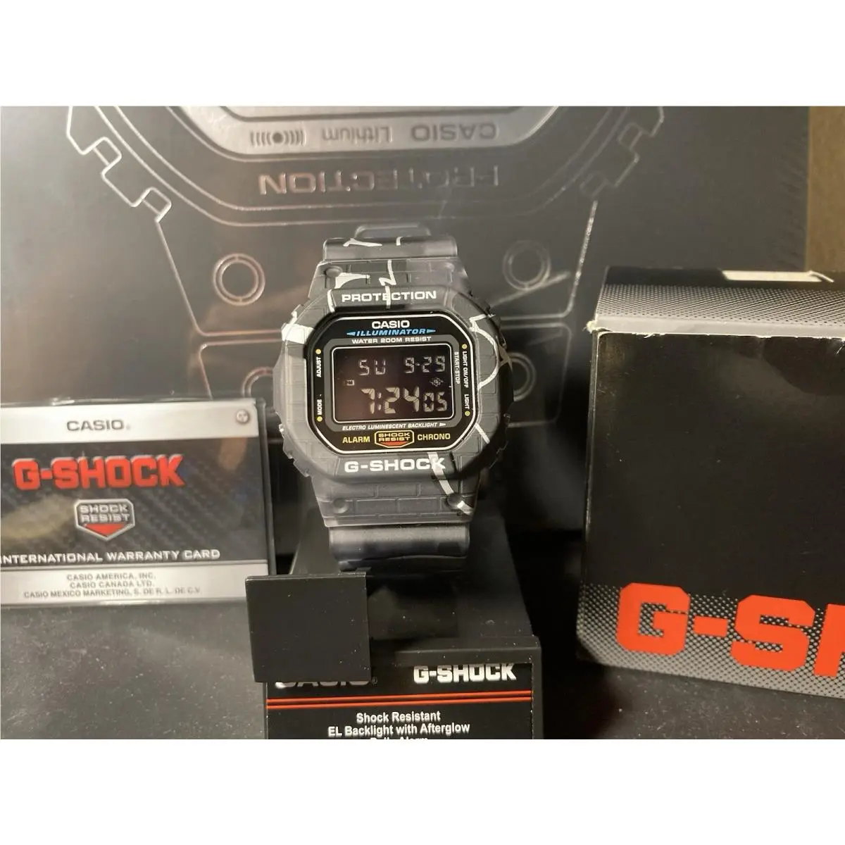 Casio DW-5600E-1V DW-5600SS