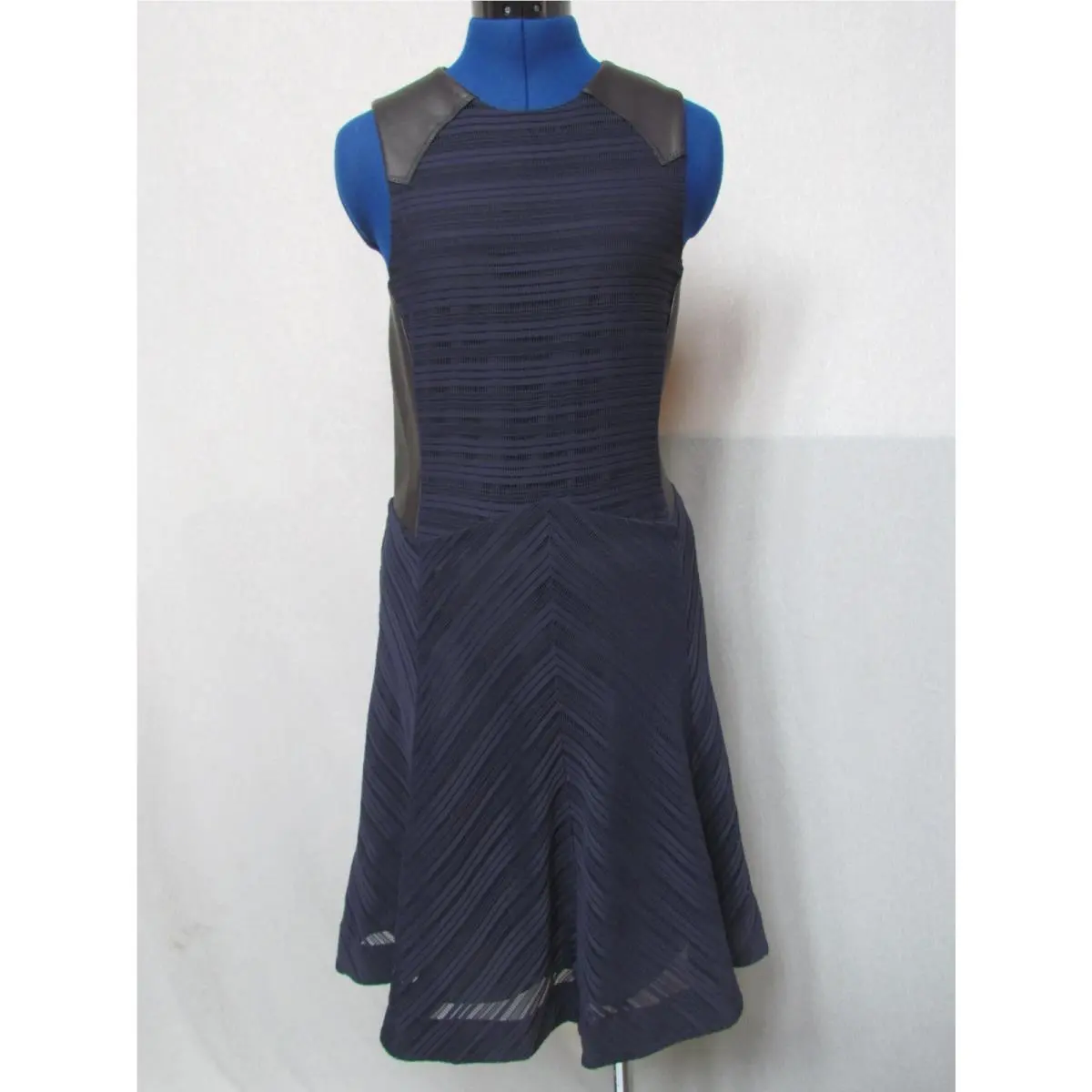 Rag Bone Basha Navy Mesh with Leather Detail SZ 10 by Rag & Bone