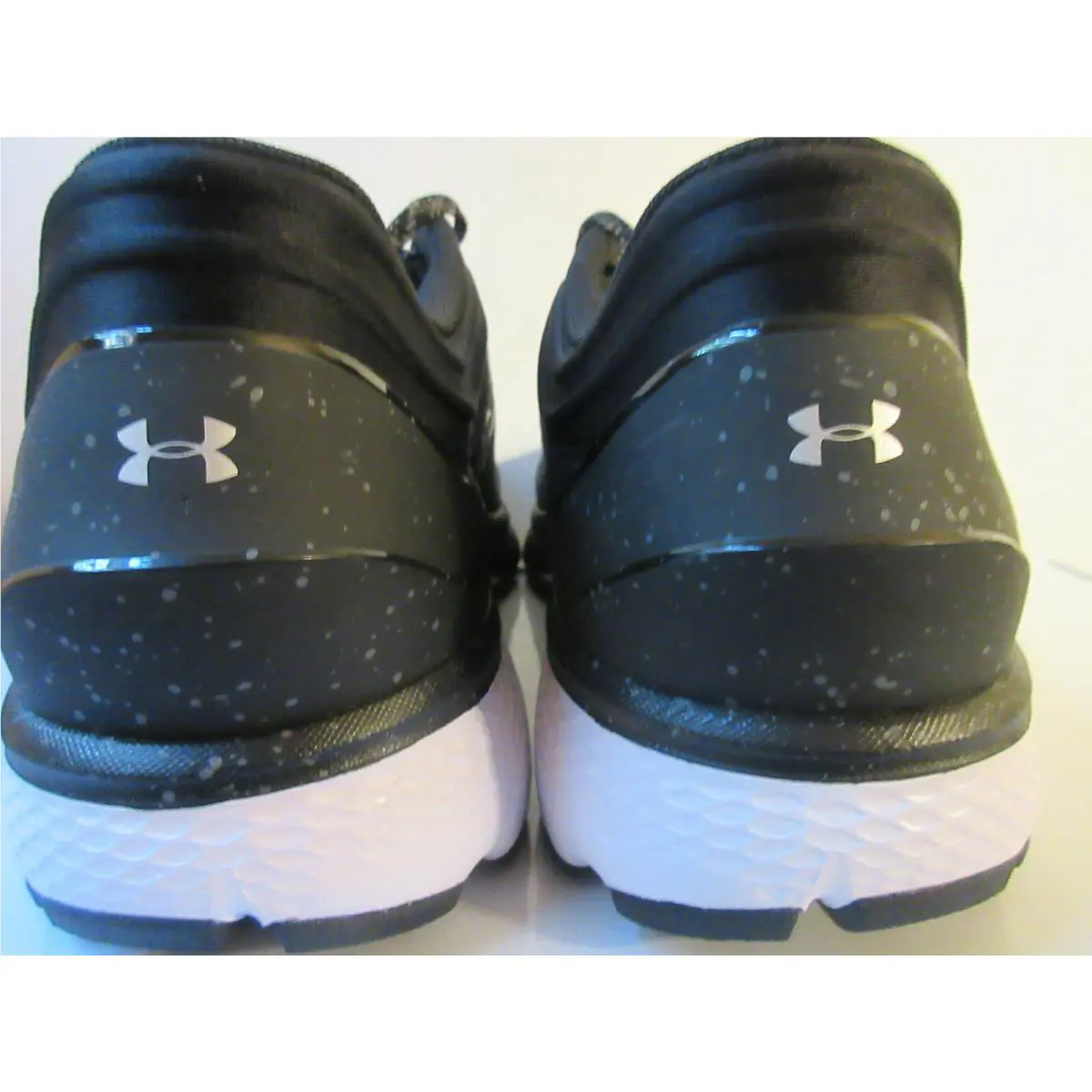 Under Armour shoes - Escape 3 - Escape - Black 1