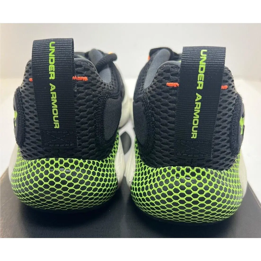 Under Armour shoes - UA Hovr revenant - Hovr revenant - 3024371-006 - Black 1