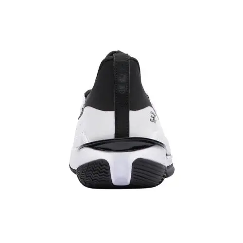 Under Armour shoes - UNDER ARMOUR TEAM CURRY 7 - 3023838-108 - White/Black 3