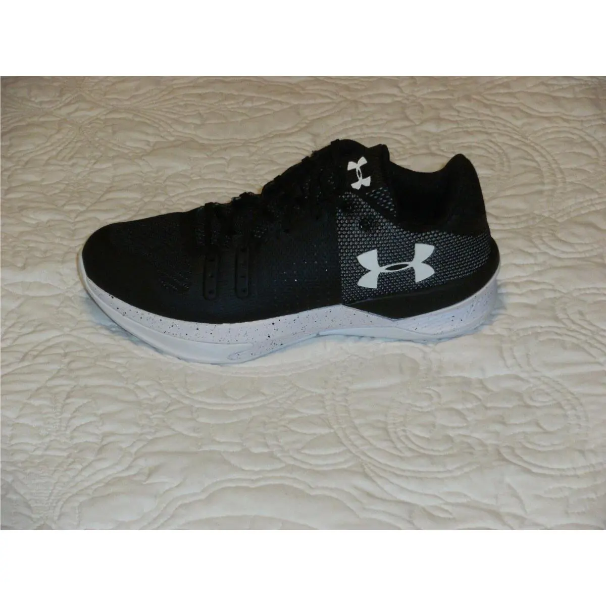Under Armour shoes - Black/White 1