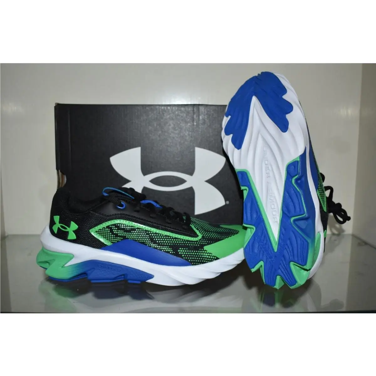 Under Armour shoes - Under Armour Charged Scramjet 4 - 3024208 002 - Black/Blue/Green 1
