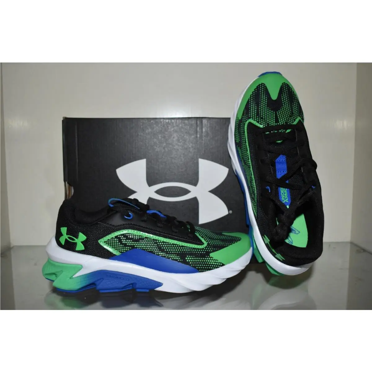 Under Armour shoes - Under Armour Charged Scramjet 4 - 3024208 002 - Black/Blue/Green 2