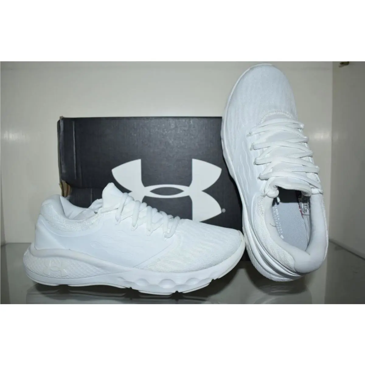 Under Armour shoes - Under Armour Charged Vantage - Charged Vantage - 3023565 104 - White 3