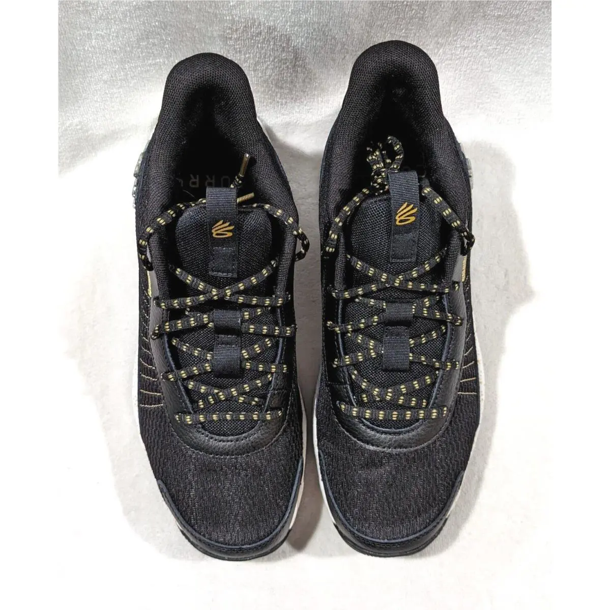 Under Armour shoes - Under Armour Curry 3Z7 - Curry - 3026622-001 - Black 10