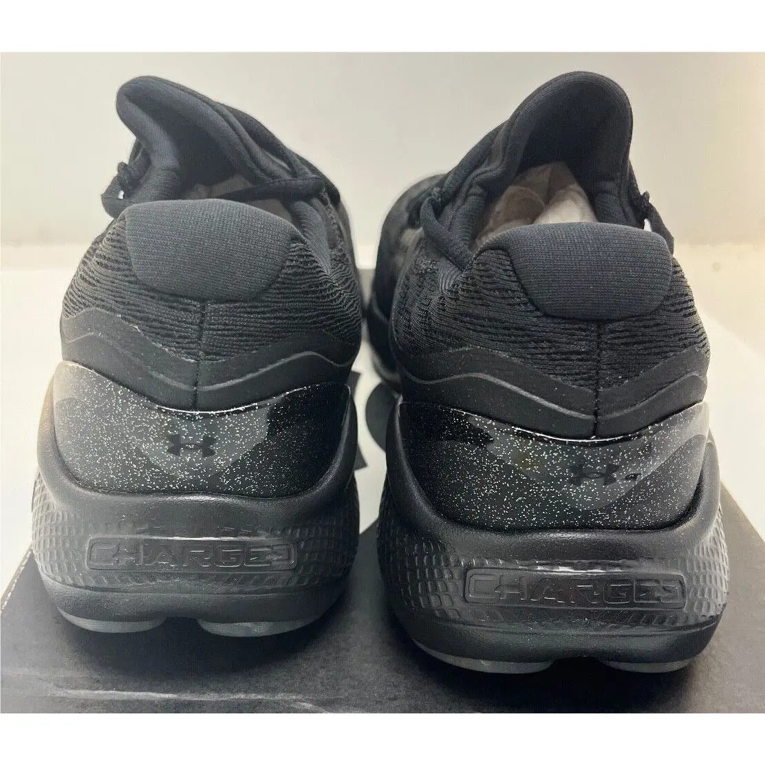 Under Armour shoes - Under Armour Charged Vantage - Charged Vantage - 3023550-002 - Black 1