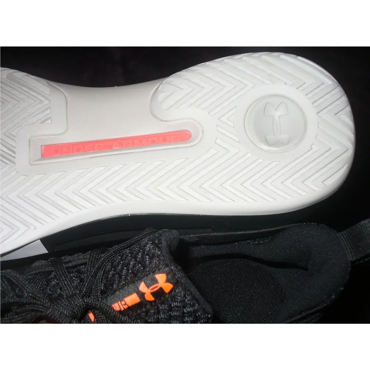 Under Armour shoes - Drive 4 Low - Drive Low - 3000086-005 - Black/Grey 14