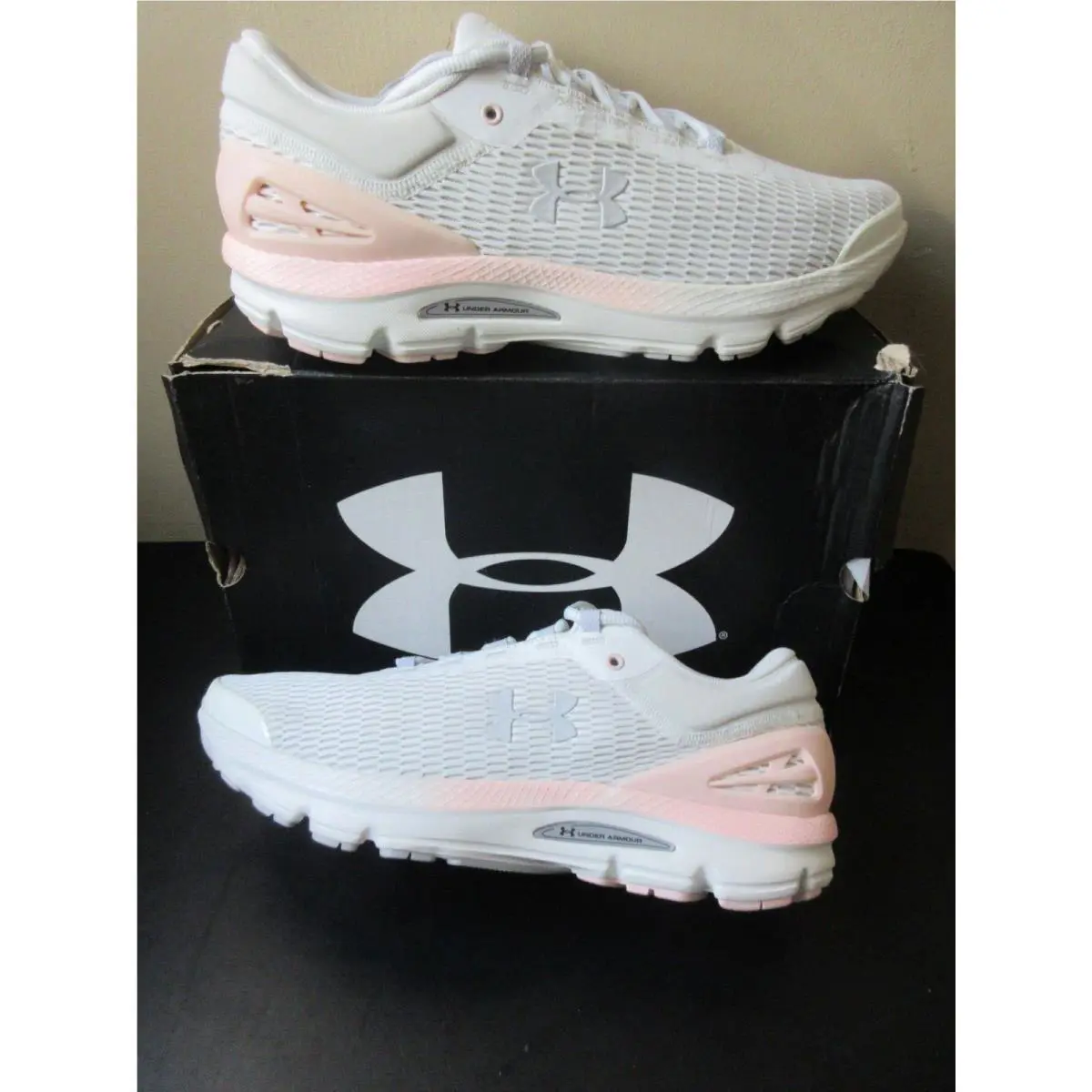 Under Armour shoes - 30212145102 - 30212145-102 - White/Coral 12