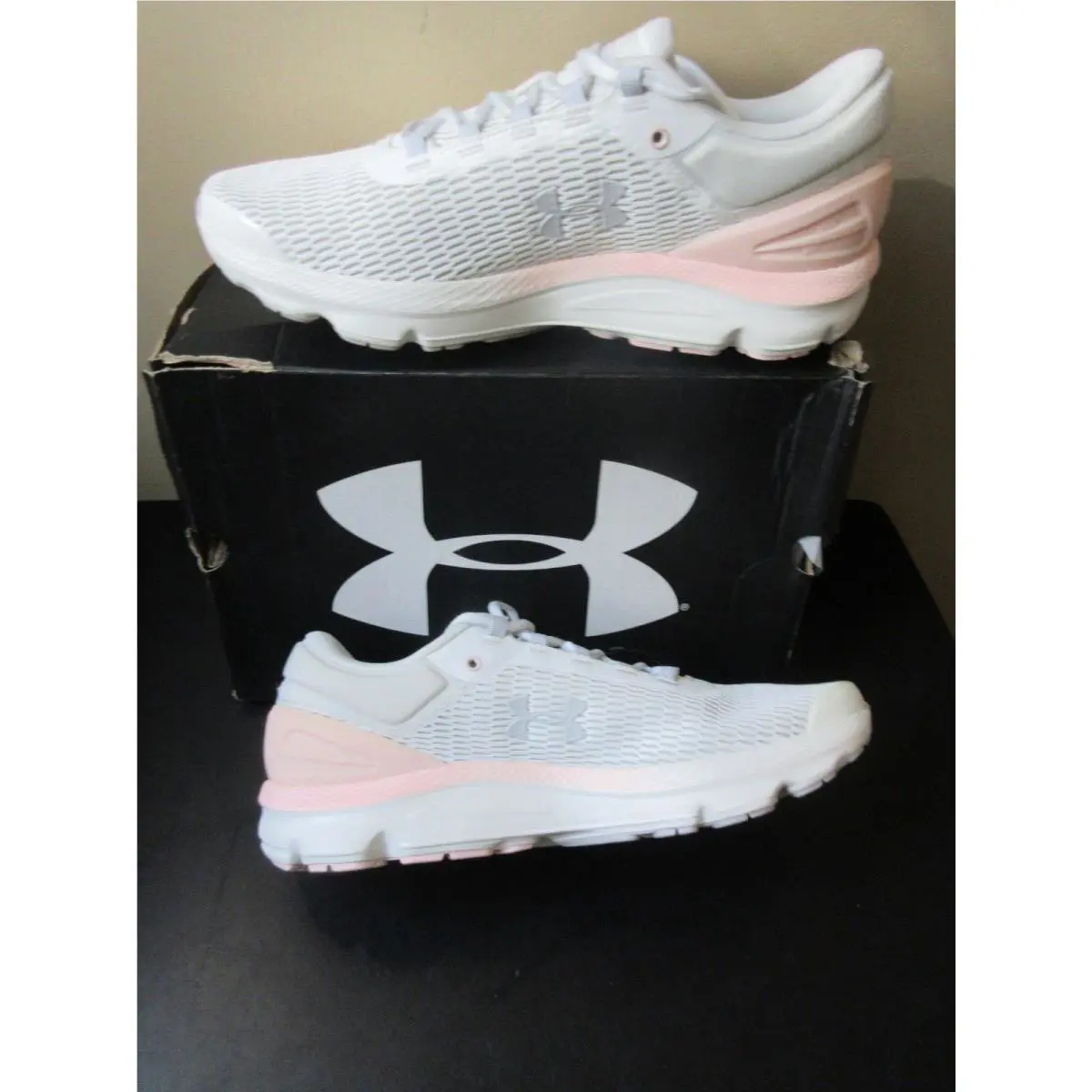 Under Armour shoes - 30212145102 - 30212145-102 - White/Coral 5