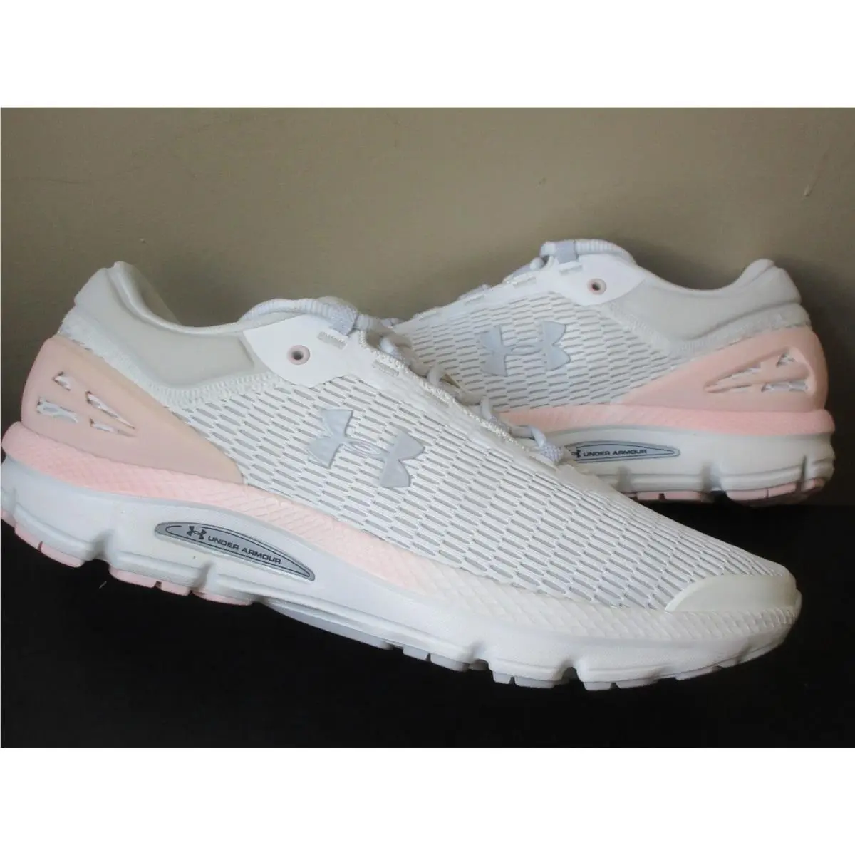 Under Armour shoes - 30212145102 - 30212145-102 - White/Coral 13