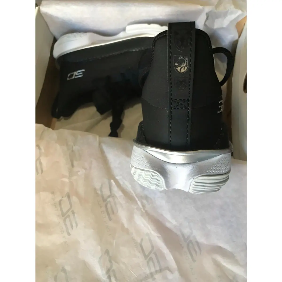 Under Armour shoes - UNDER ARMOUR TEAM CURRY 7 - 3023838-003 - Black 19