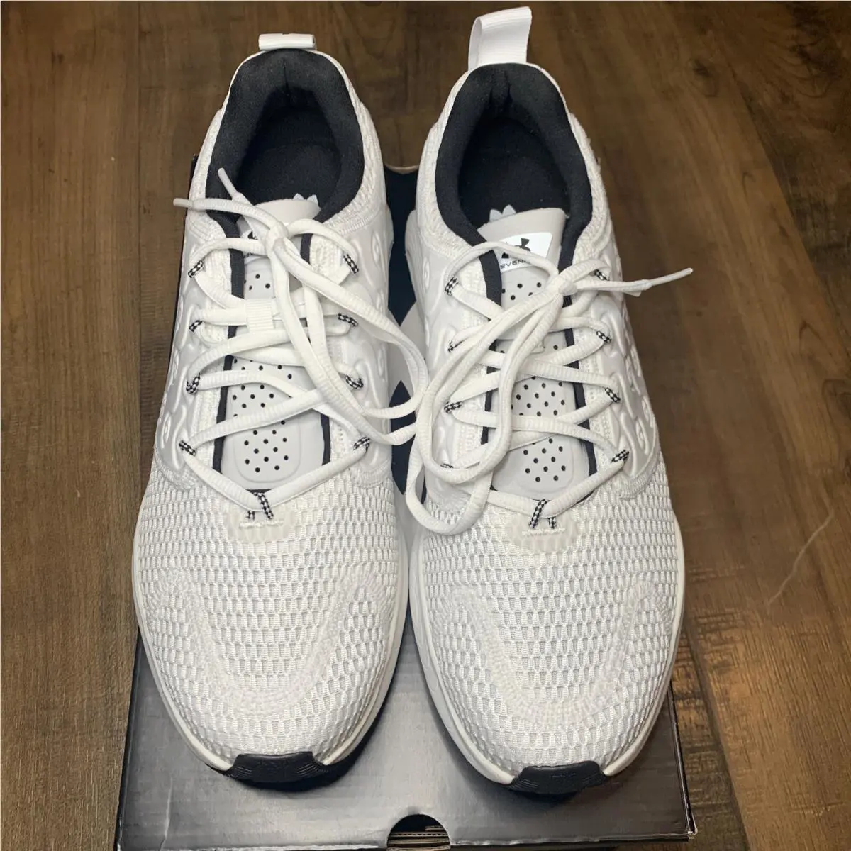 Under Armour shoes - Under Armour HOVR Revenant - HOVR Revenant - 3024371 - White 0