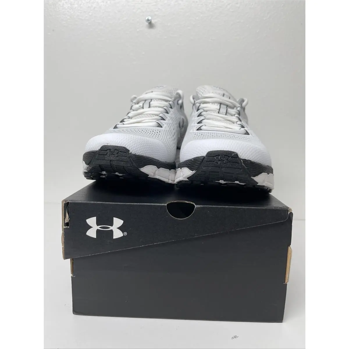 Under Armour shoes - Under Armour Charged Intake 4 - 34157416 - White 3