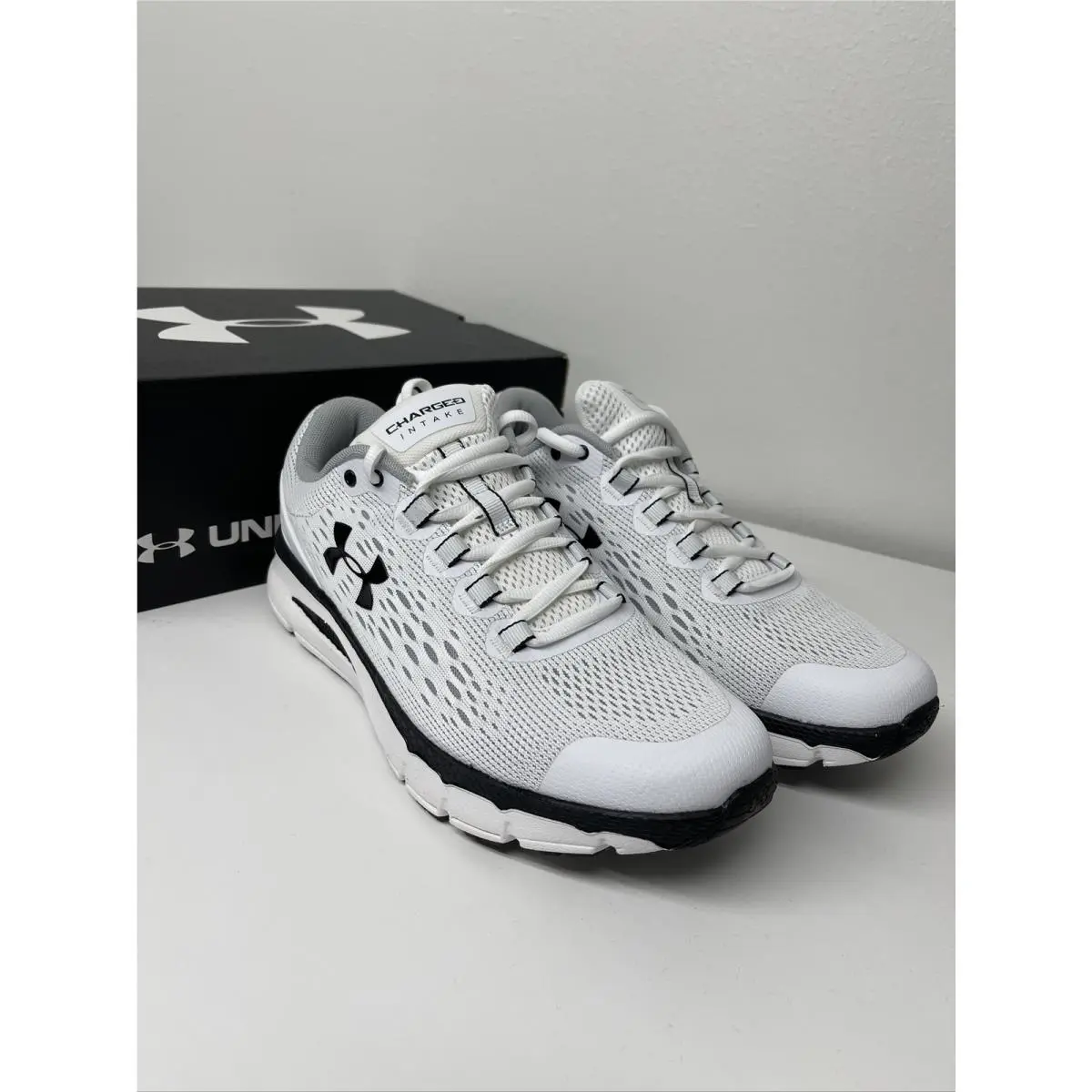 Under Armour shoes - Under Armour Charged Intake 4 - 34157416 - White 16