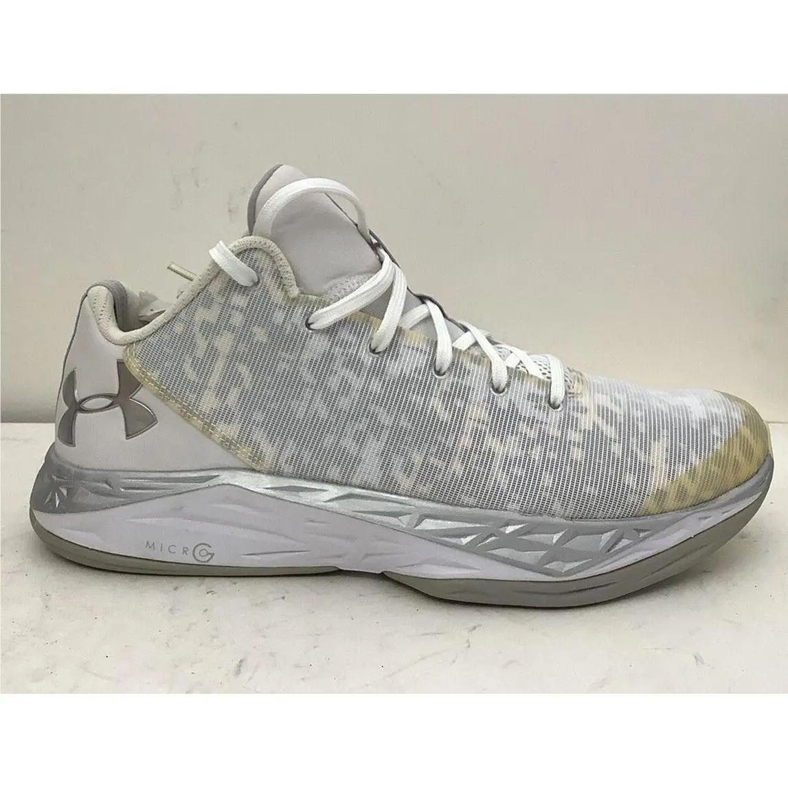 Under Armour shoes - UA Fire Shot Low - Fire Shot Low - White 1