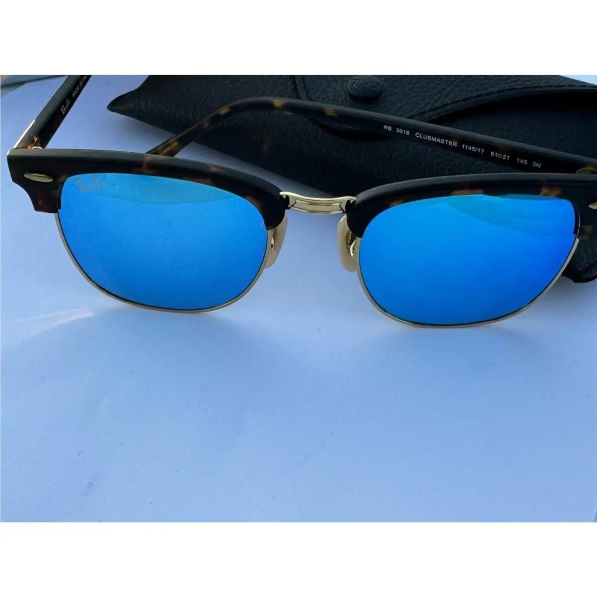 Ray-ban RB3016 1145/17 Clubmaster Matte Havana Blue Flash Mirror Sunglasses