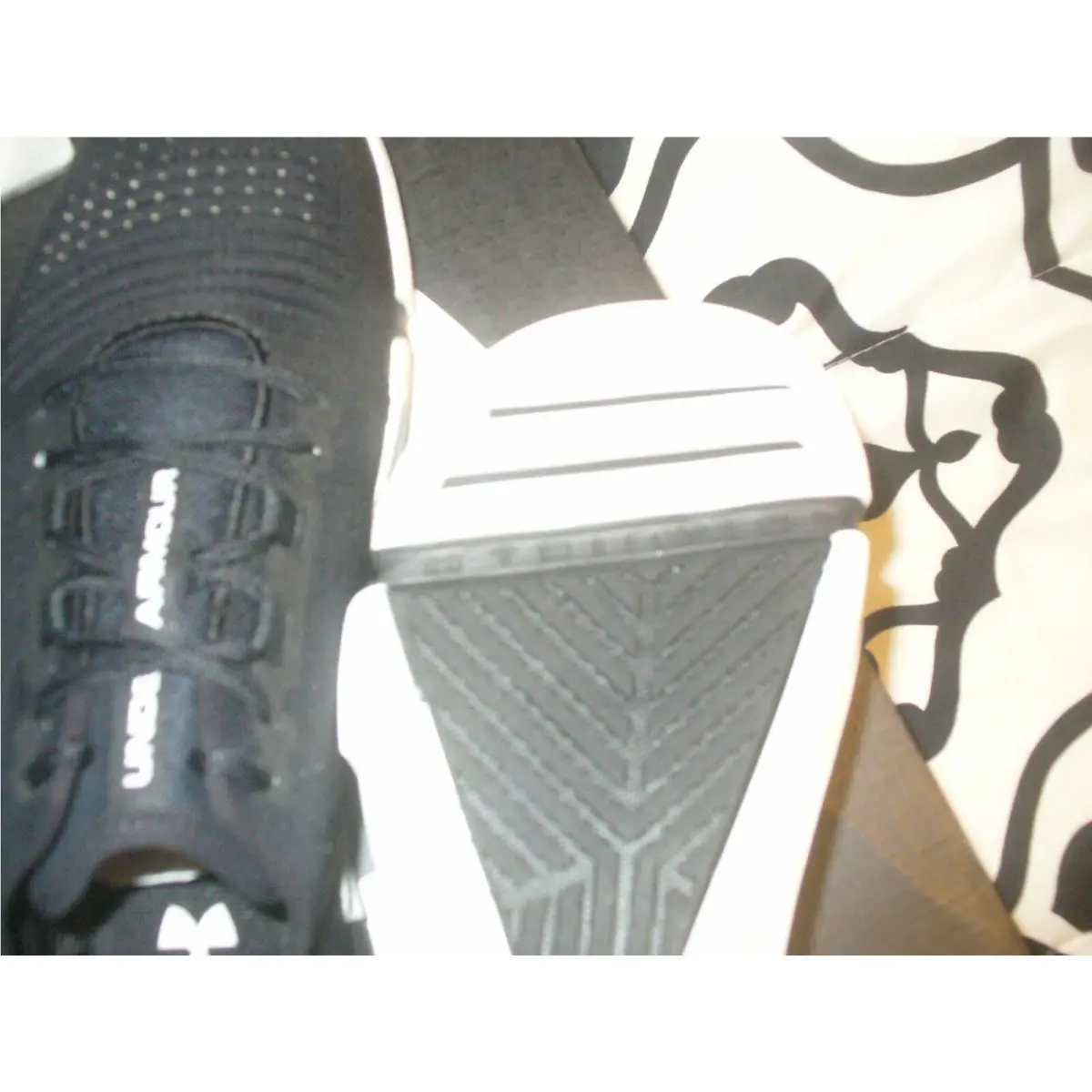 Under Armour shoes - Tribase Reign - Tribase Reign - 3021665-001 - Black/White 10
