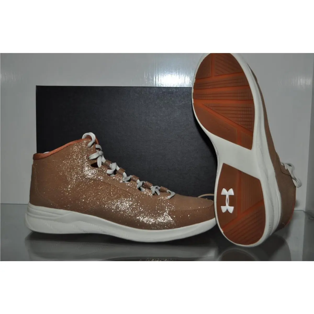 Under Armour Charged Pivot Mid Metallic Womens Shoes 1303246 224 Bronze