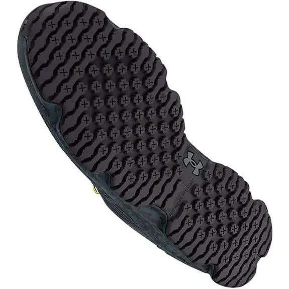 Under Armour shoes - Under Armour Micro G Strikefast - 3024953-001 - Gray 6