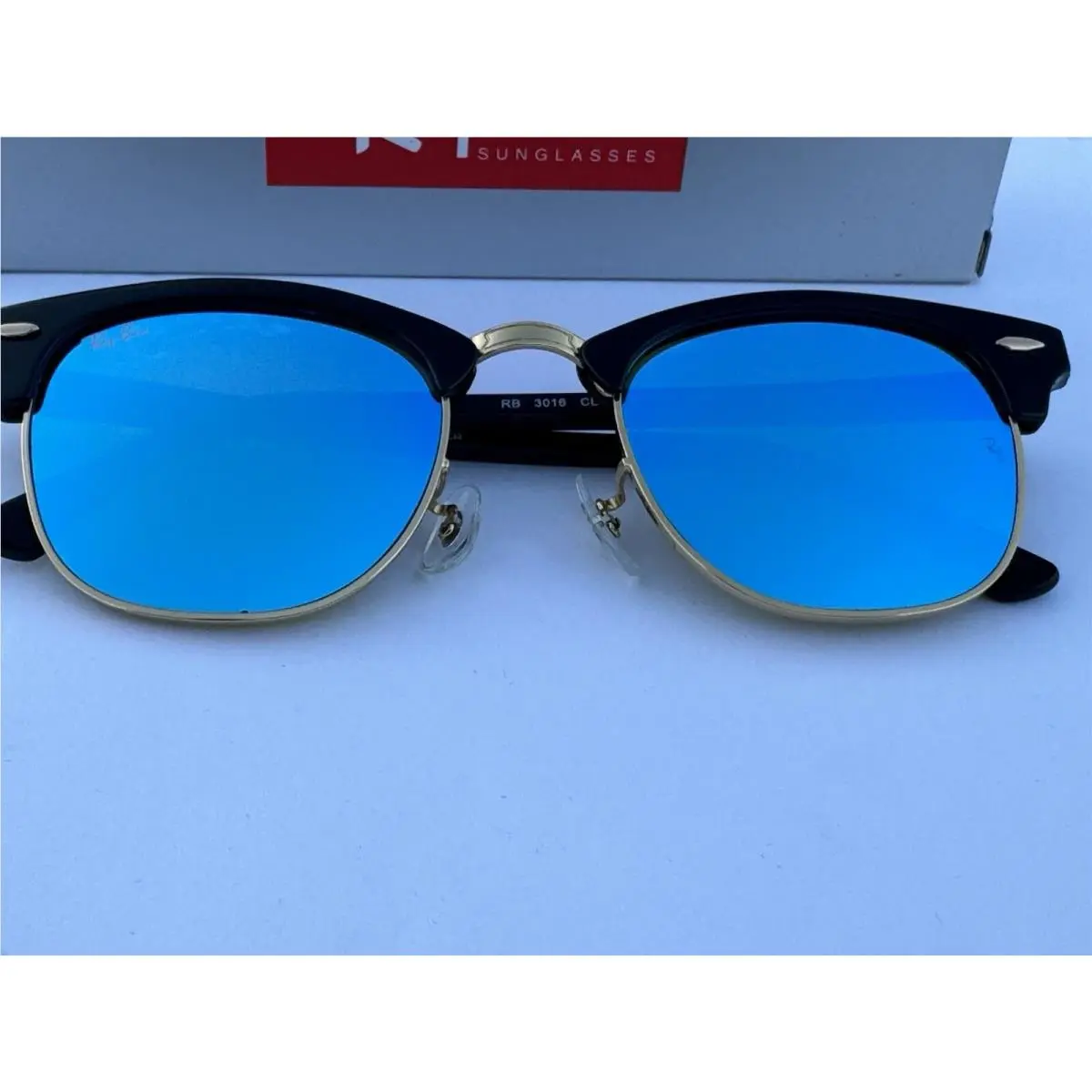 Ray-ban RB3016 901/17 Clubmaster Black Arista Blue Flash Mirror Sunglasses