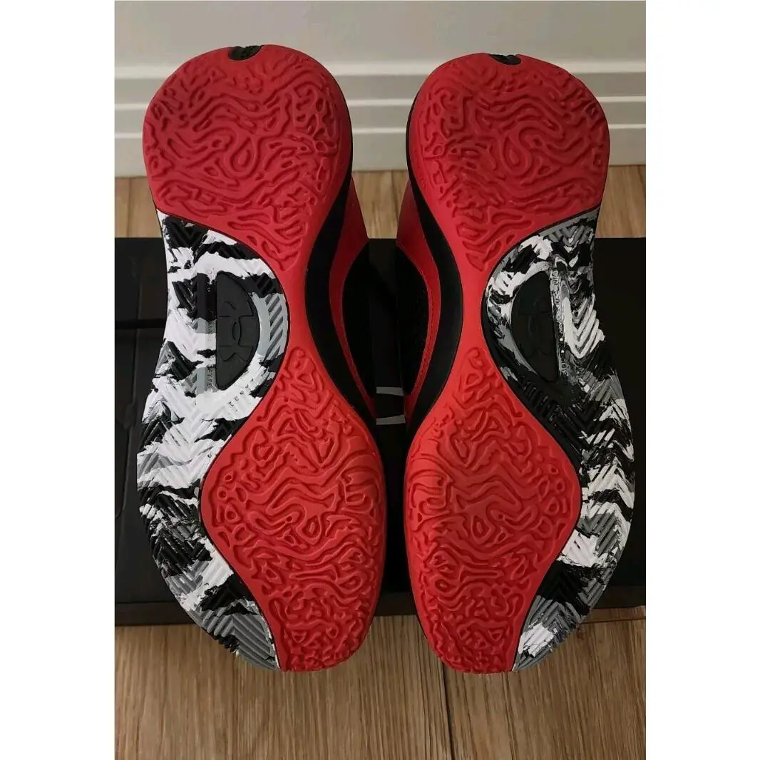 Under Armour shoes - Lockdown 6 - Lockdown - 3025616-600 - Red 3