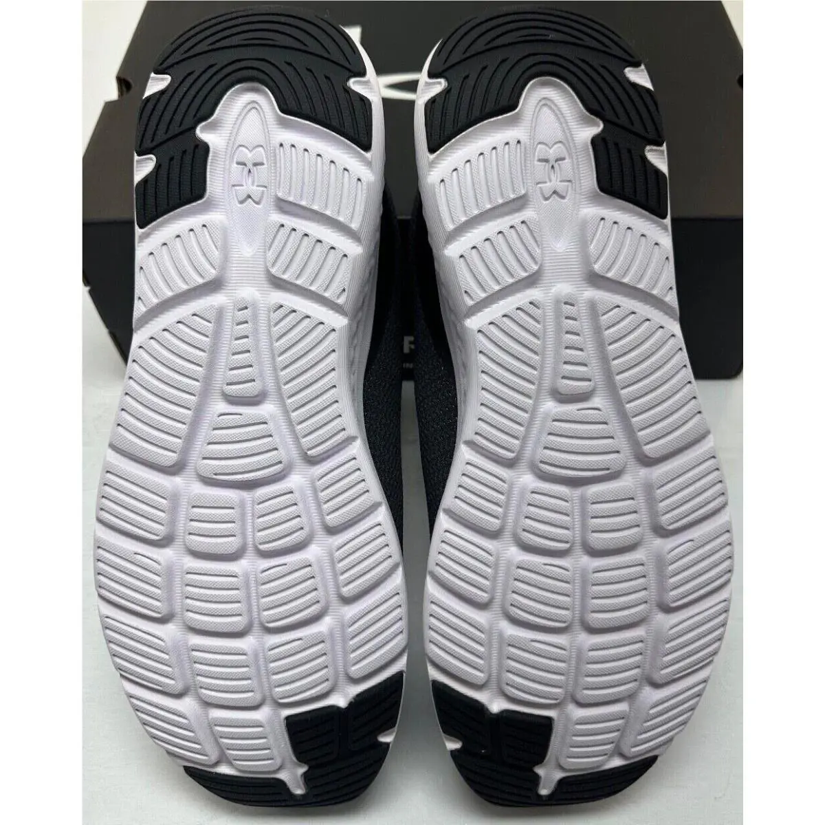 Under Armour shoes - Charged Impulse 3 - Charged Impulse - 3025421-001 - black/white/silver 1