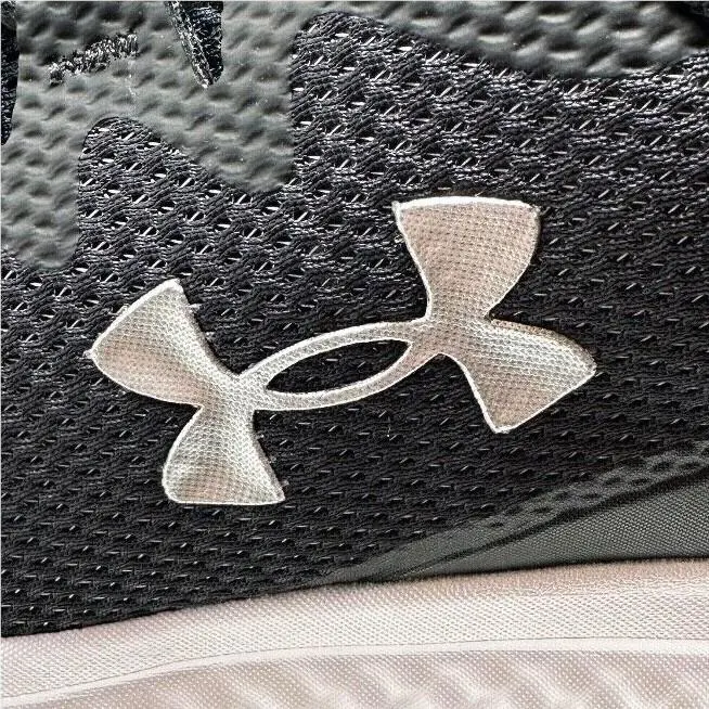 Under Armour shoes - Charged Impulse 3 - Charged Impulse - 3025421-001 - black/white/silver 3