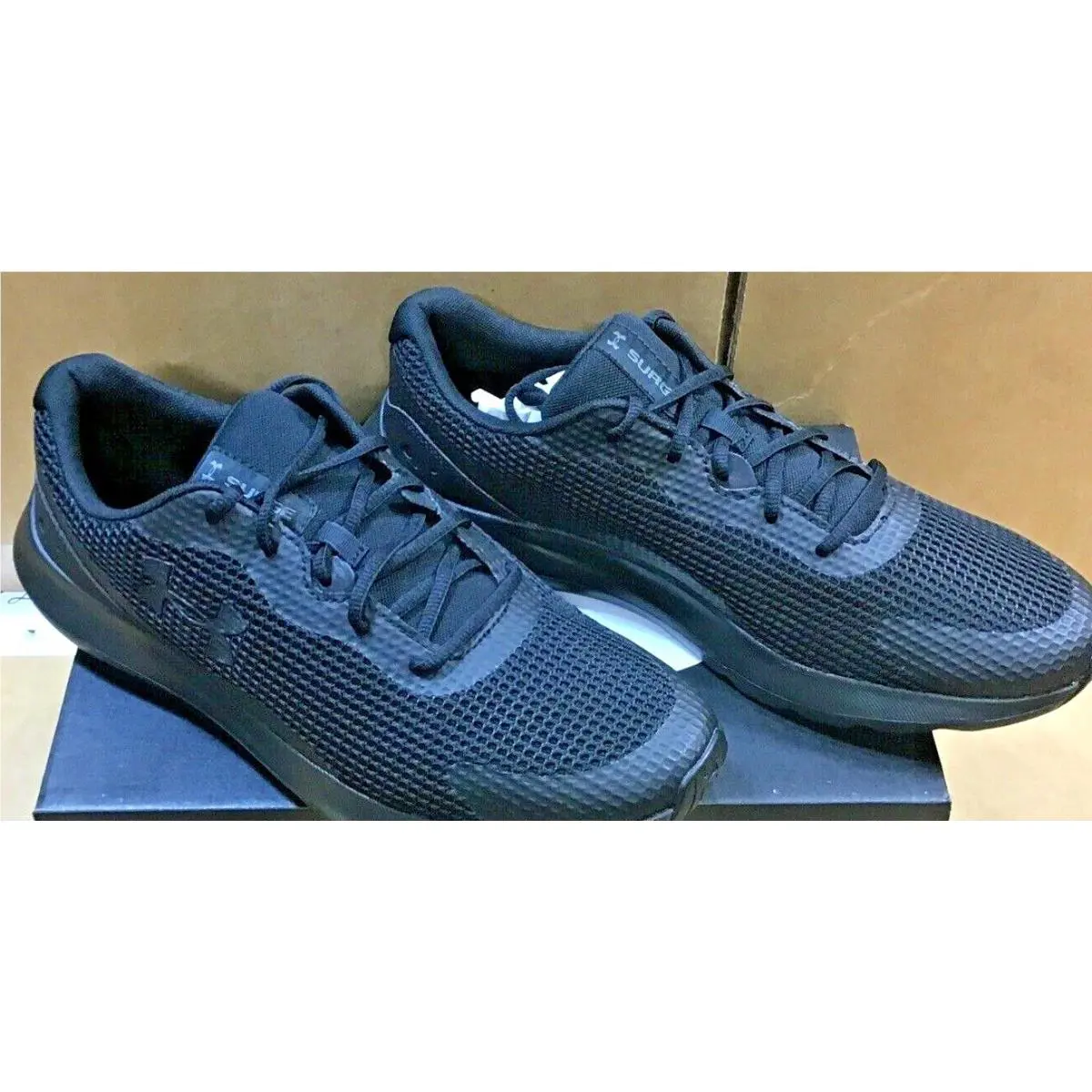 Under Armour shoes - Surge 3 - Surge - 3024883-002 - Black 2