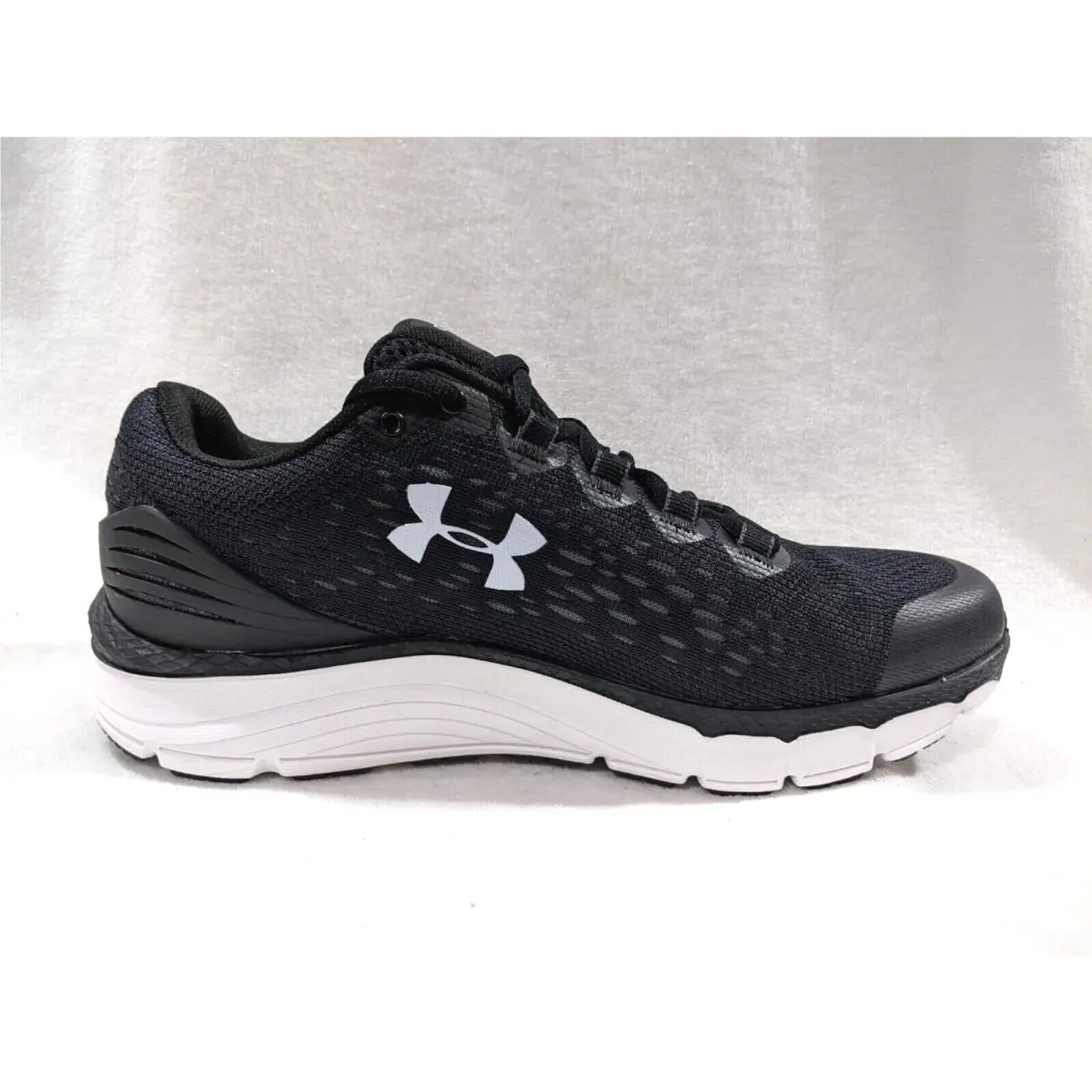 Under Armour shoes - Under Armour UA Charged Intake 4 - 3022601-003 - Black/White 6