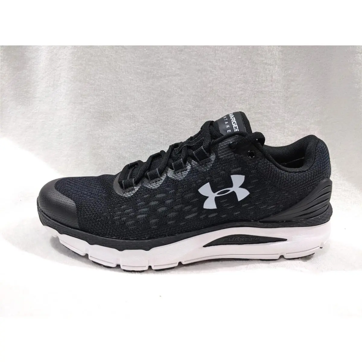 Under Armour shoes - Under Armour UA Charged Intake 4 - 3022601-003 - Black/White 13