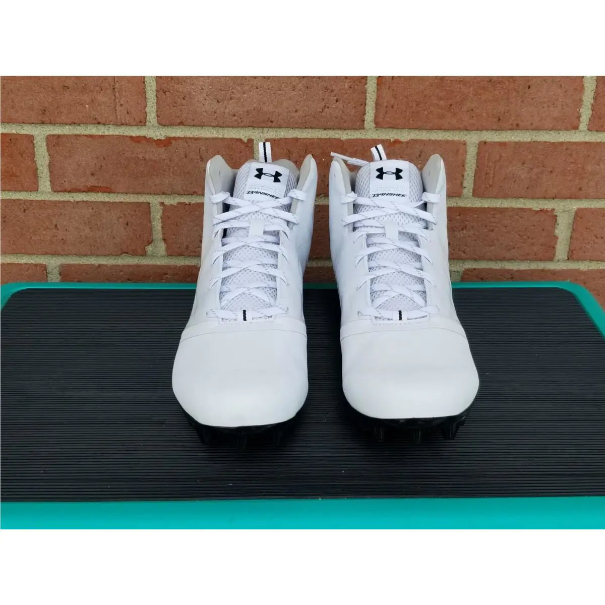 Under Armour shoes - Under Amour Ua Banshee Ripshot - White 1
