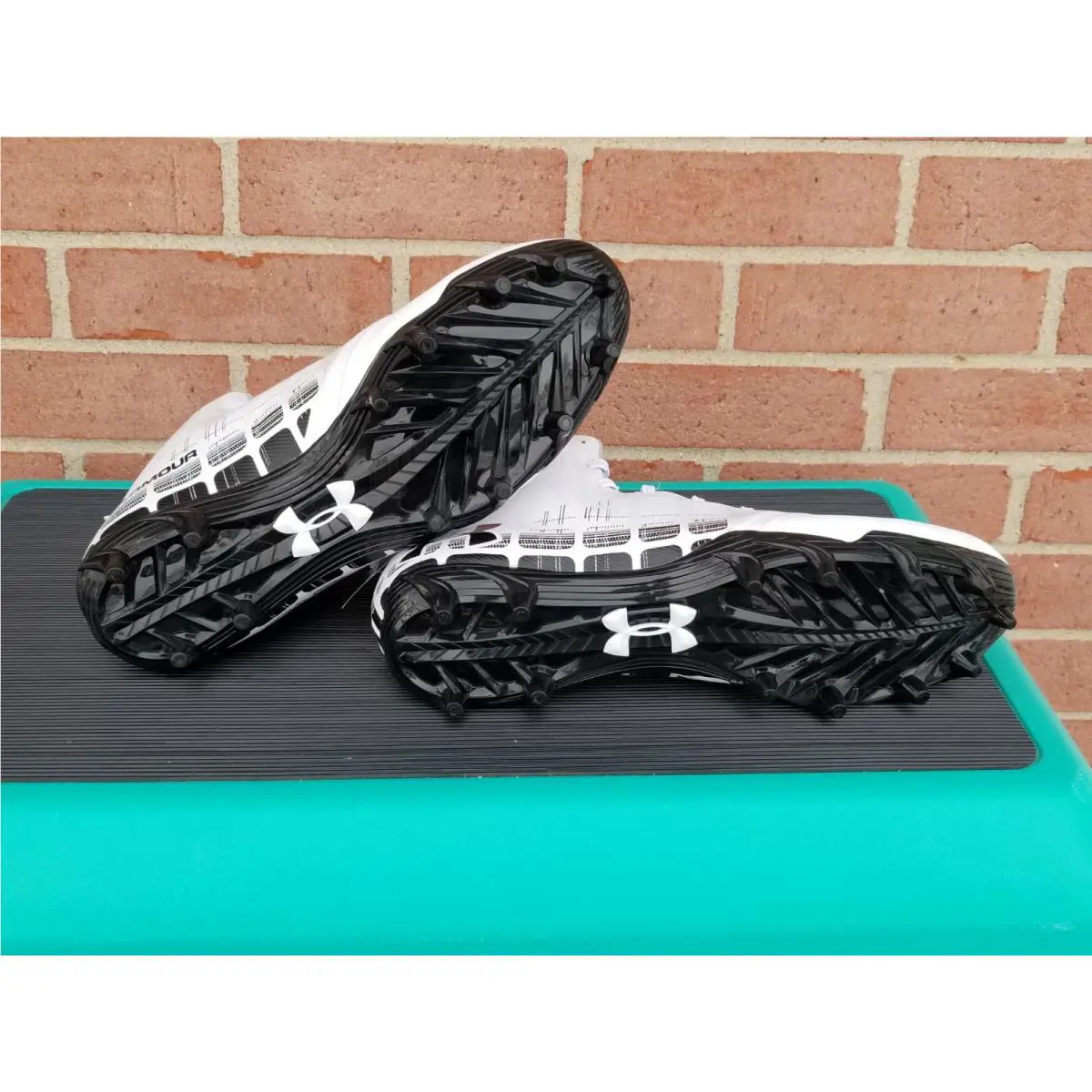 Under Armour shoes - Under Amour Ua Banshee Ripshot - White 5
