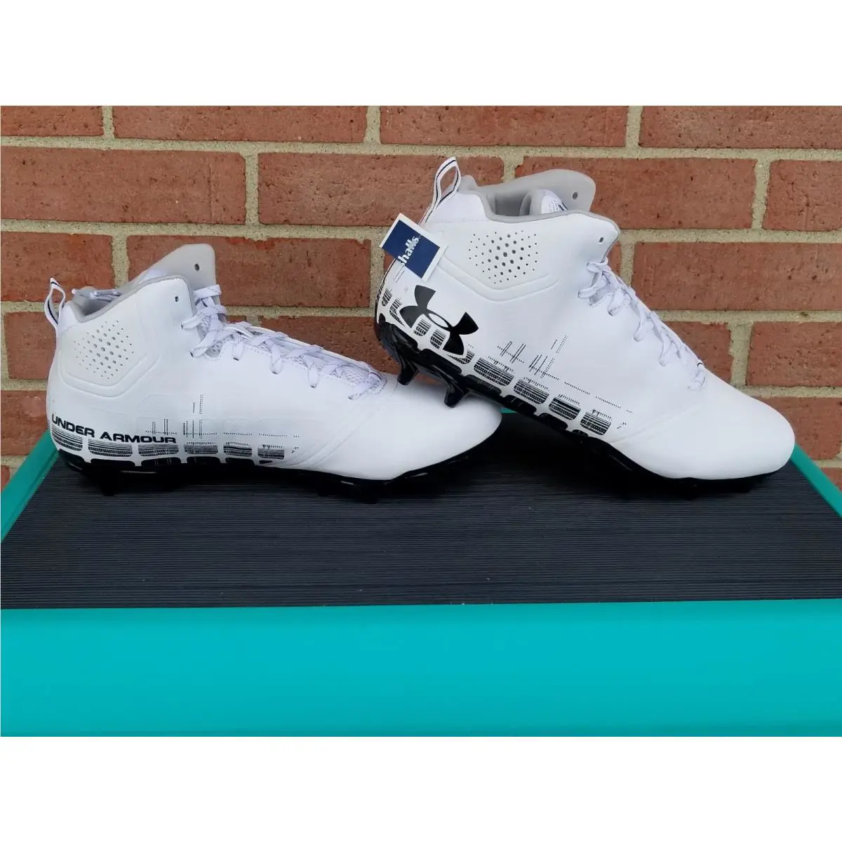 Under Armour shoes - Under Amour Ua Banshee Ripshot - White 12