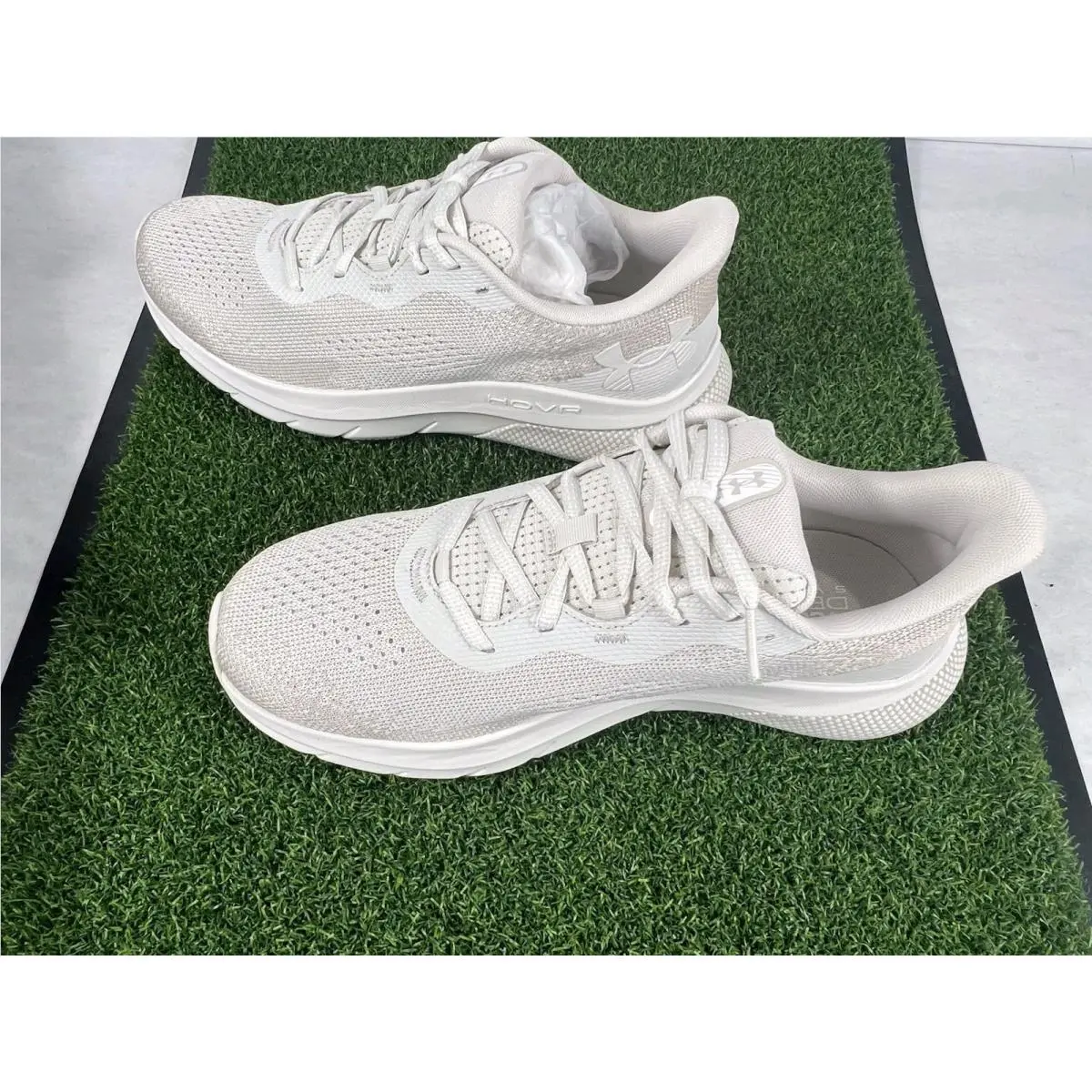 Under Armour shoes - Under Armour HOVR Turbulence 2 - 3026520-107 - Ivory 5