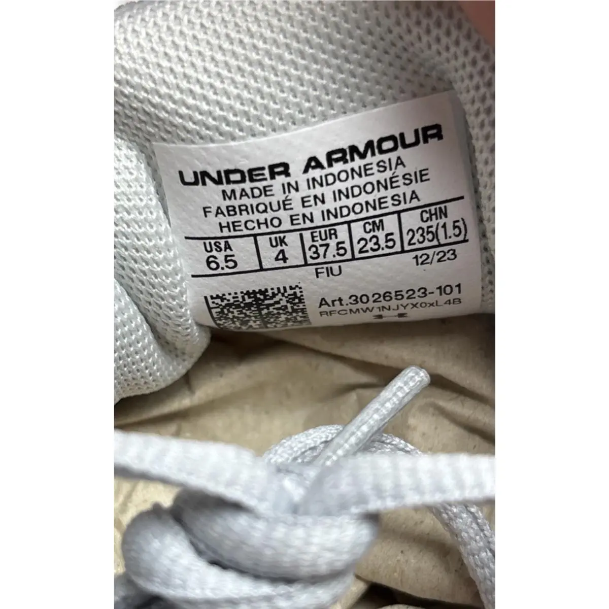 Under Armour shoes - Under Armour Charged Pursuit 3 - 3026523 - White 6
