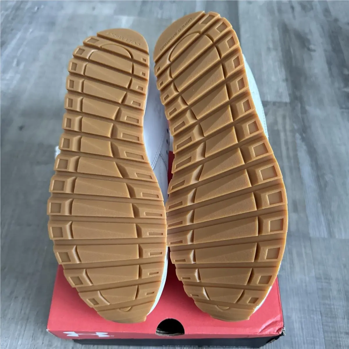 Under Armour shoes - Under Armour Essential Runner - Essential Runner - 3028408-101 - White (UPC: 0196886443489) 3