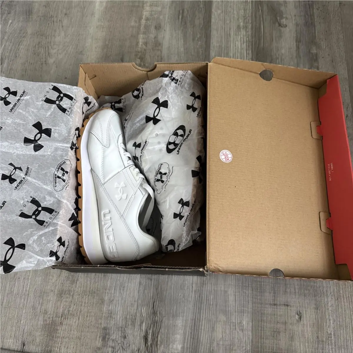 Under Armour shoes - Under Armour Essential Runner - Essential Runner - 3028408-101 - White (UPC: 0196886443489) 4