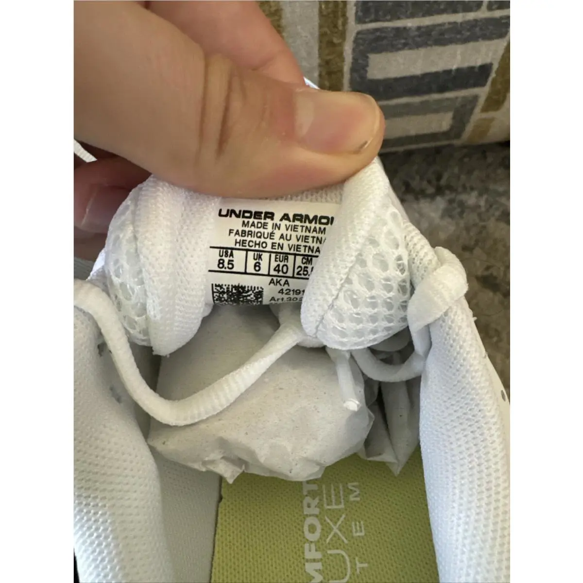 Under Armour shoes - Under Armour Charged Assert 10 - 3026179-110 - White Yellow 7