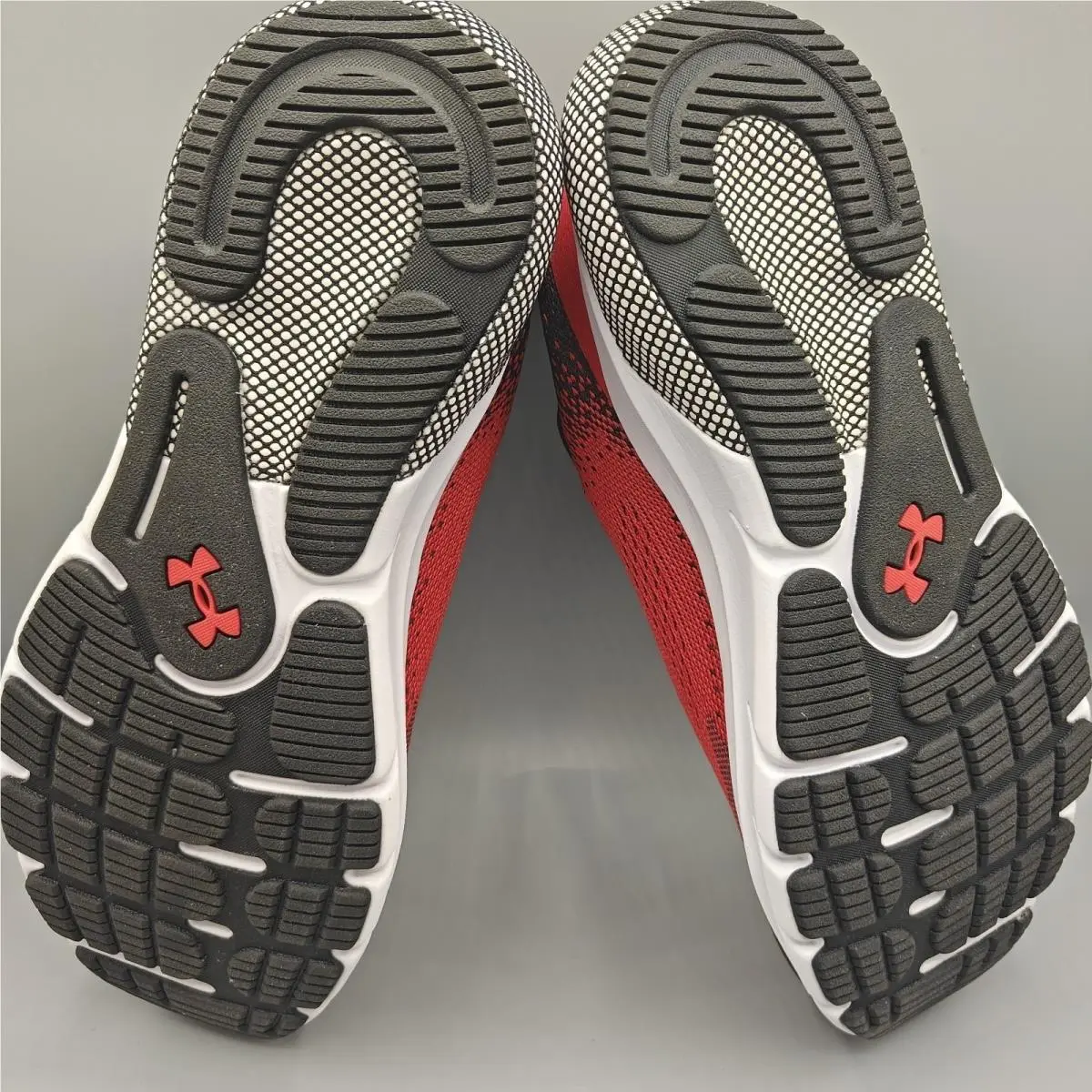 Under Armour shoes - Under Armour HOVR Turbulence - HOVR Turbulence - 3026520 - Red/white/black 6