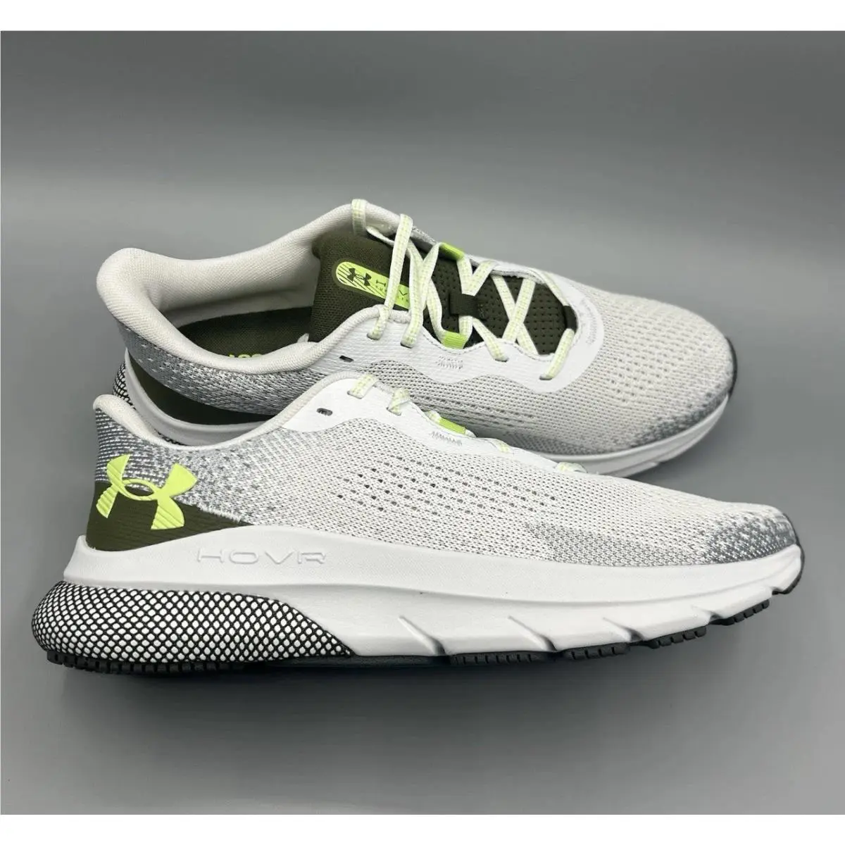 Under Armour shoes - Under Armour HOVR Turbulence - HOVR Turbulence - 3026520 - White 1