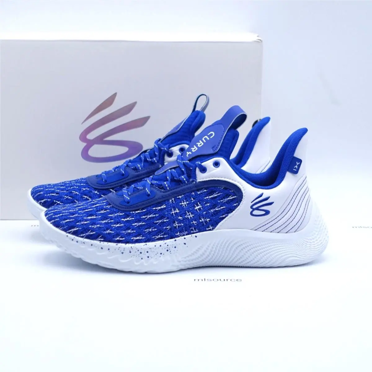 Size 11.5 Men`s Under Armour Curry Flow 9 Basketball Shoe 3025631-401 Blue/white