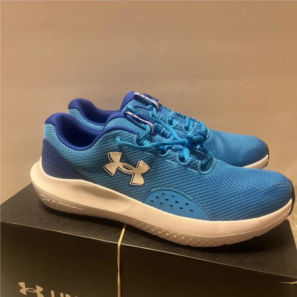 Under Armour shoes - Under Armour Surge - Surge - 3027000-001 - Royal Blue, White And Blue (UPC: 196884999865) 0