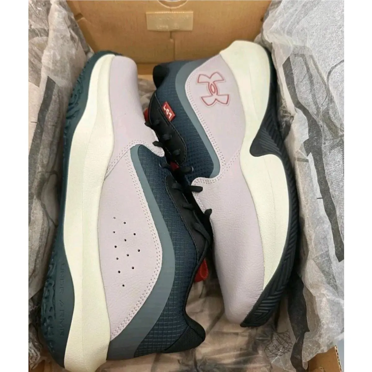 Under Armour shoes - Under Armour Lockdown 7 - Lockdown - 3028512-101 - Gray 5